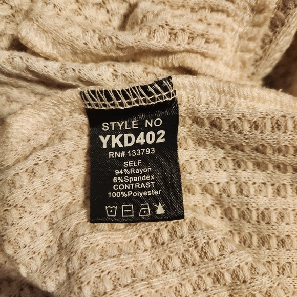 Three Bird Nest Large cream color dress - Picture 4 of 6